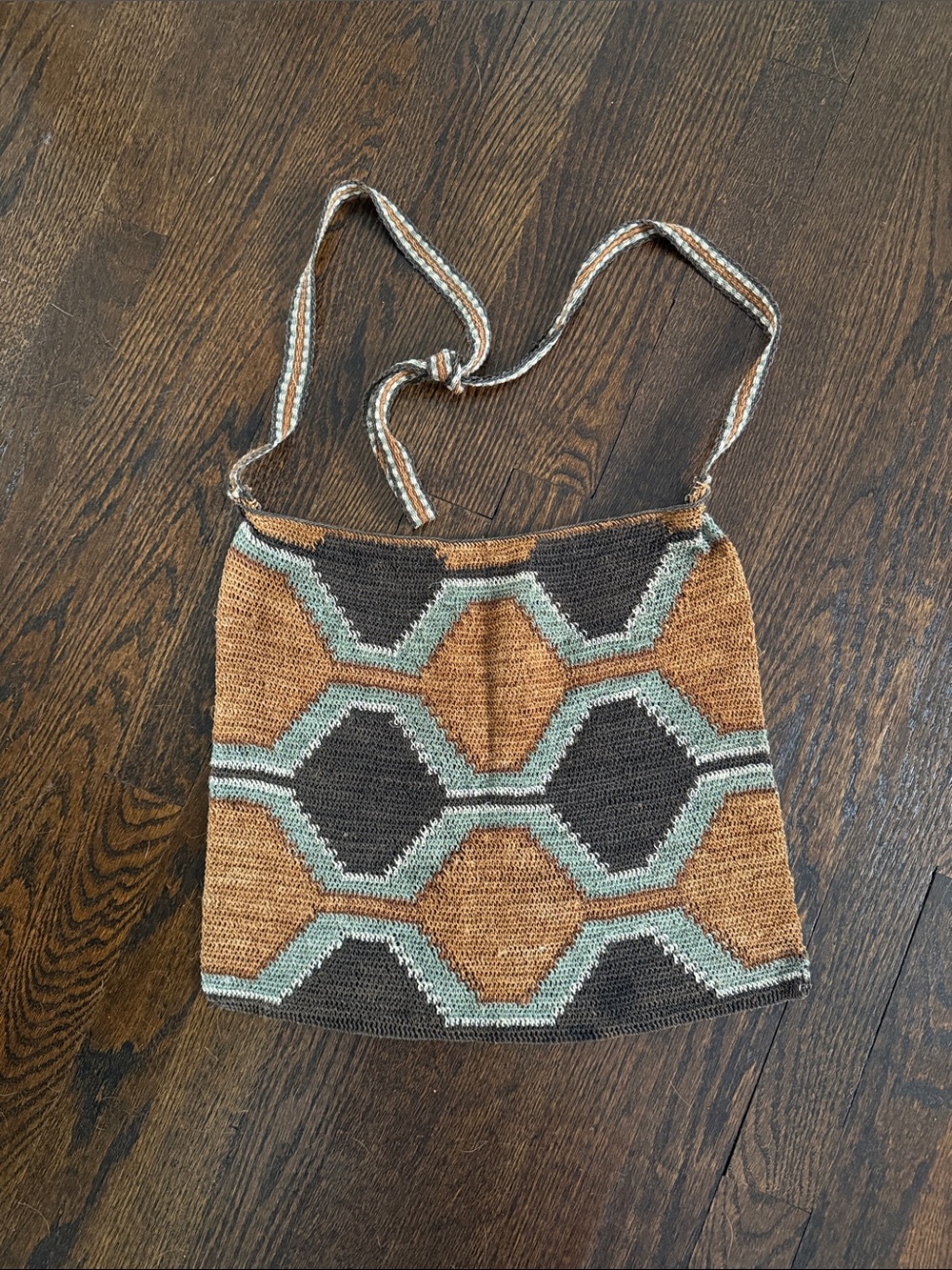 Hand Woven Tierra Bag